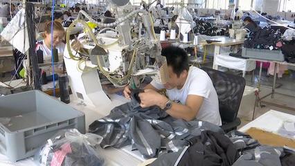 壯麗七十年，高密 紡織服裝產業轉型升級成效顯著，從服裝加工邁向智造新高地